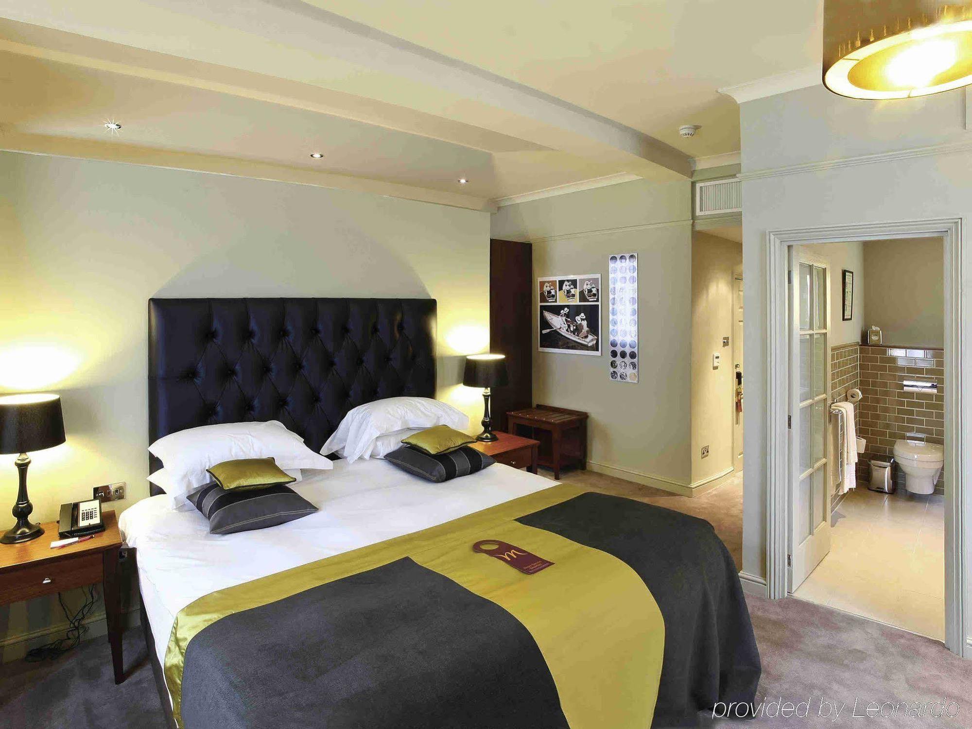 Mercure Eastgate Отель Оксфорд